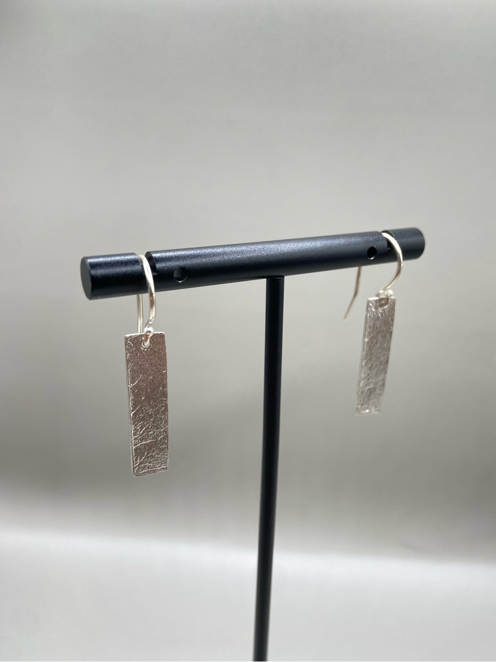 Silpada Albuquerque Textured Rectangle Dangle Earrings W3372 - Picture 2 of 5